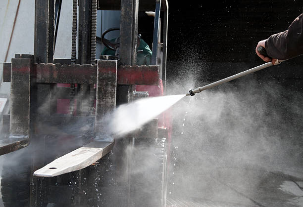 Best Roof Washing  in Bevil Oaks, TX